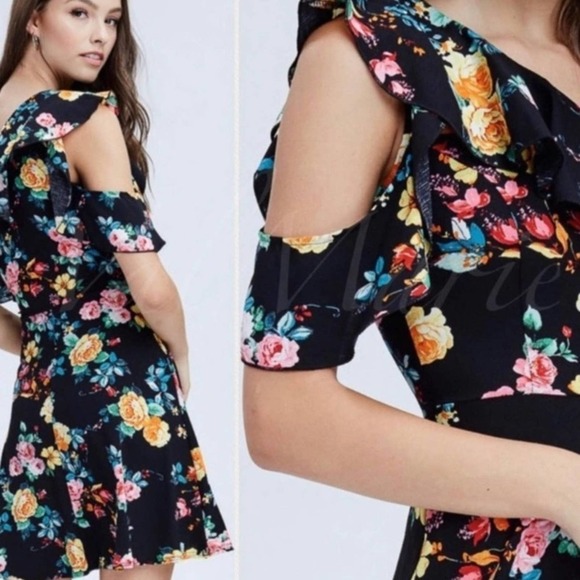 Black Floral Cold Shoulder Women’s Mini Dress - Picture 2 of 2